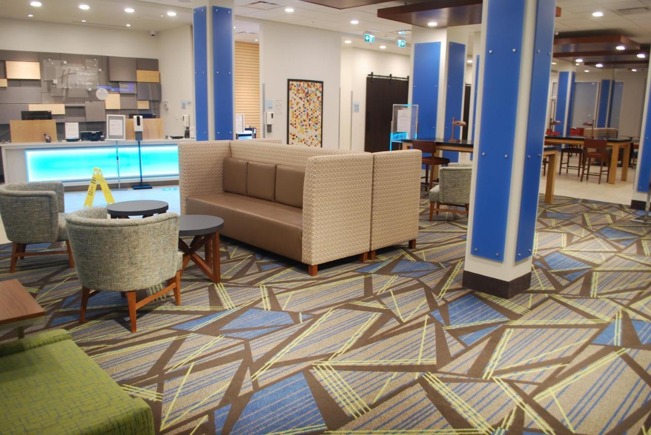 Holiday Inn Express & Suites Edmonton N - St Albert By Ihg Saint Albert Extérieur photo