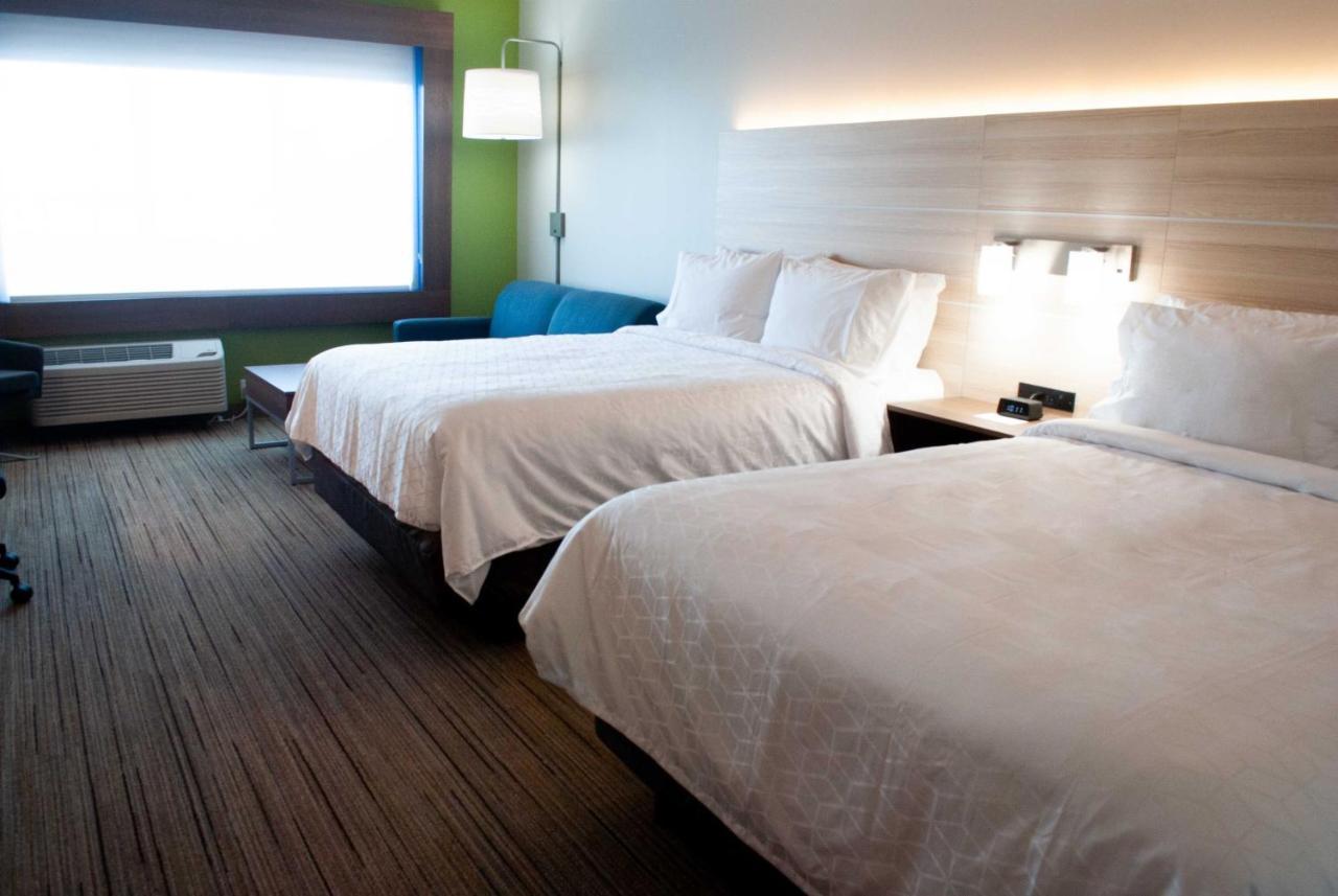 Holiday Inn Express & Suites Edmonton N - St Albert By Ihg Saint Albert Extérieur photo