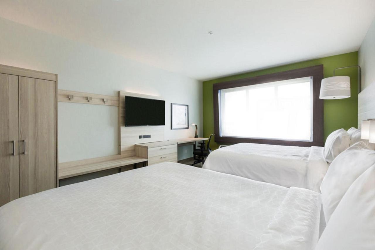 Holiday Inn Express & Suites Edmonton N - St Albert By Ihg Saint Albert Extérieur photo