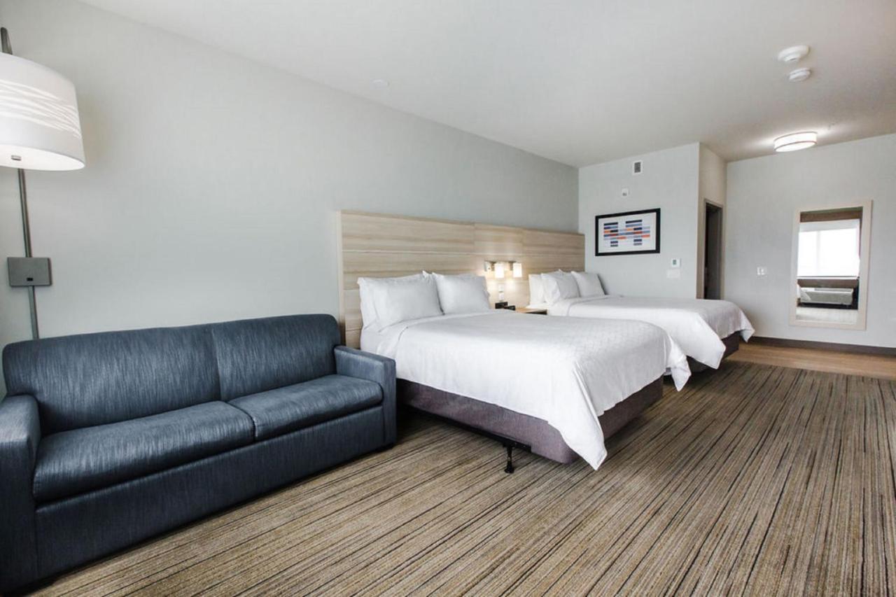 Holiday Inn Express & Suites Edmonton N - St Albert By Ihg Saint Albert Extérieur photo