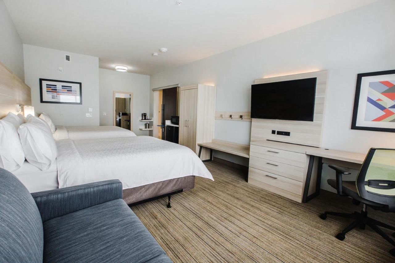 Holiday Inn Express & Suites Edmonton N - St Albert By Ihg Saint Albert Extérieur photo
