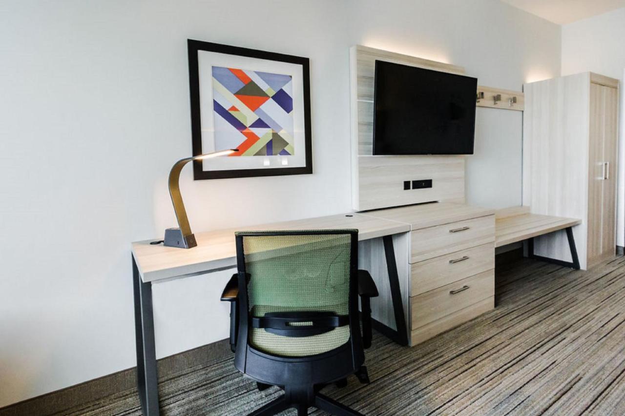 Holiday Inn Express & Suites Edmonton N - St Albert By Ihg Saint Albert Extérieur photo